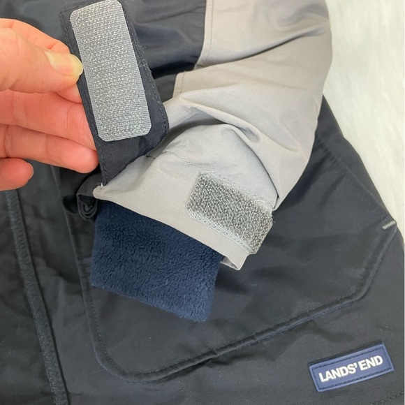 Lands' End squall waterproof insulated Black and Gray Jacket - Picture 3 of 15